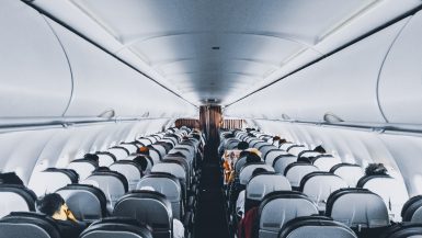 ¿Hay derecho a devolución en un vuelo cancelado por Covid-19?